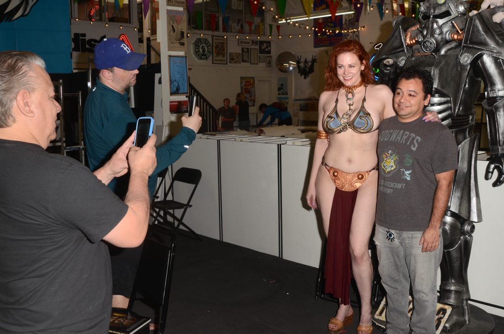 Maitland Ward posing in her Slave Leia costume at Meltdown Comics event gallery, pic 26