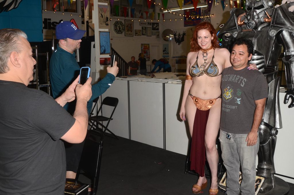 Maitland Ward posing in her Slave Leia costume at Meltdown Comics event gallery, pic 52