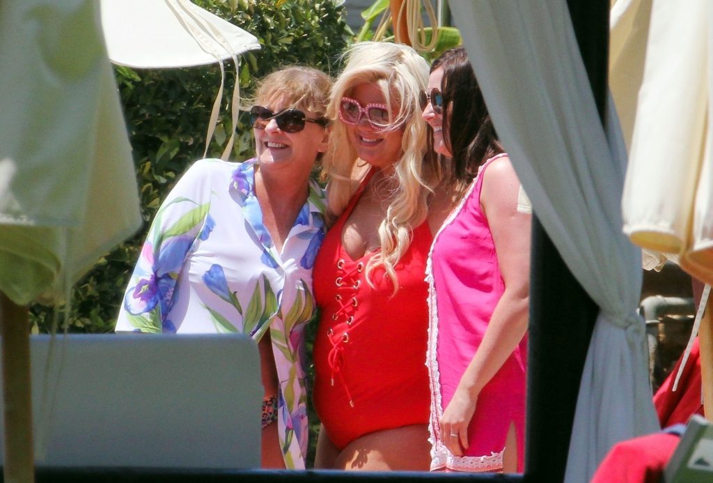 BBW blonde Gemma Collins baring her big fat knockers in Spain gallery, pic 48