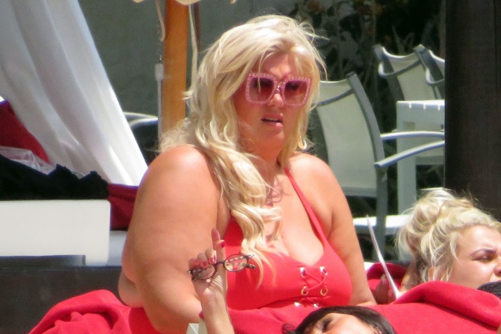 BBW blonde Gemma Collins baring her big fat knockers in Spain gallery, pic 104