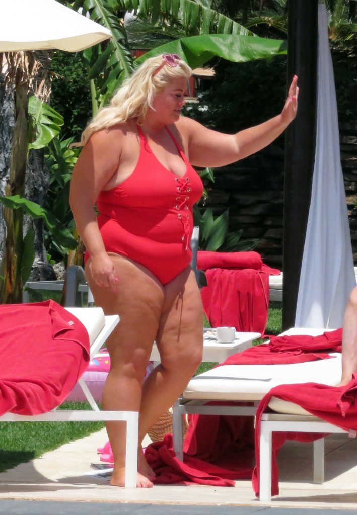 BBW blonde Gemma Collins baring her big fat knockers in Spain gallery, pic 118