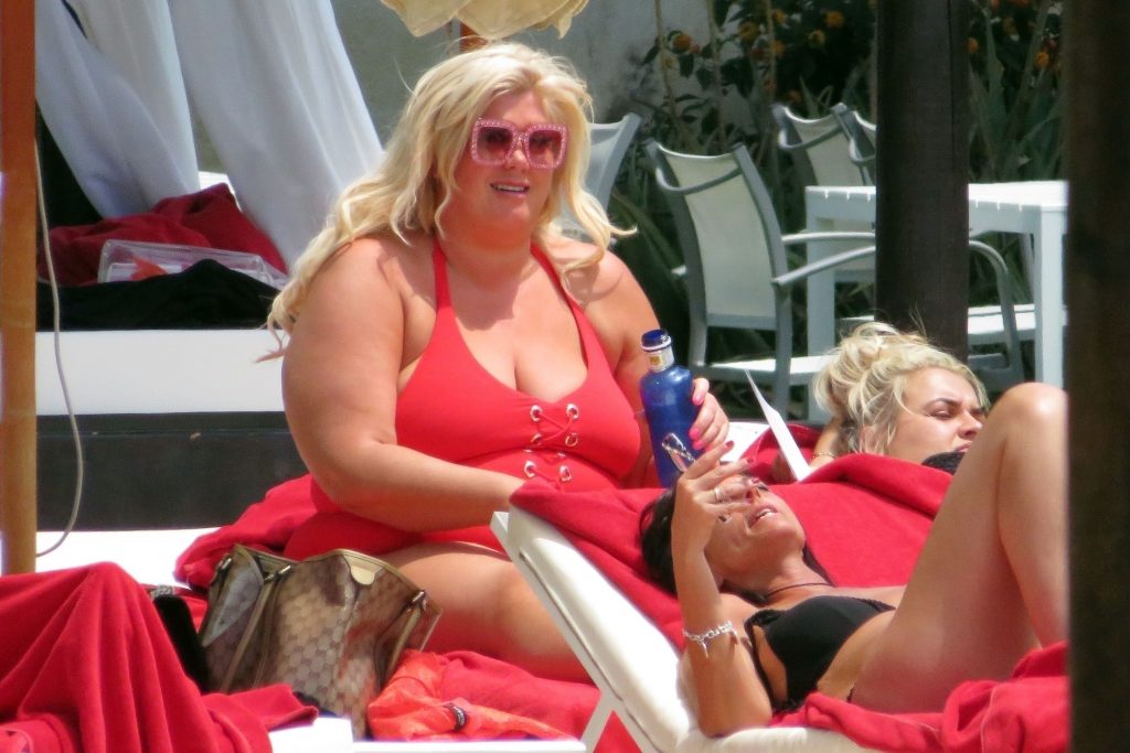 BBW blonde Gemma Collins baring her big fat knockers in Spain gallery, pic 124