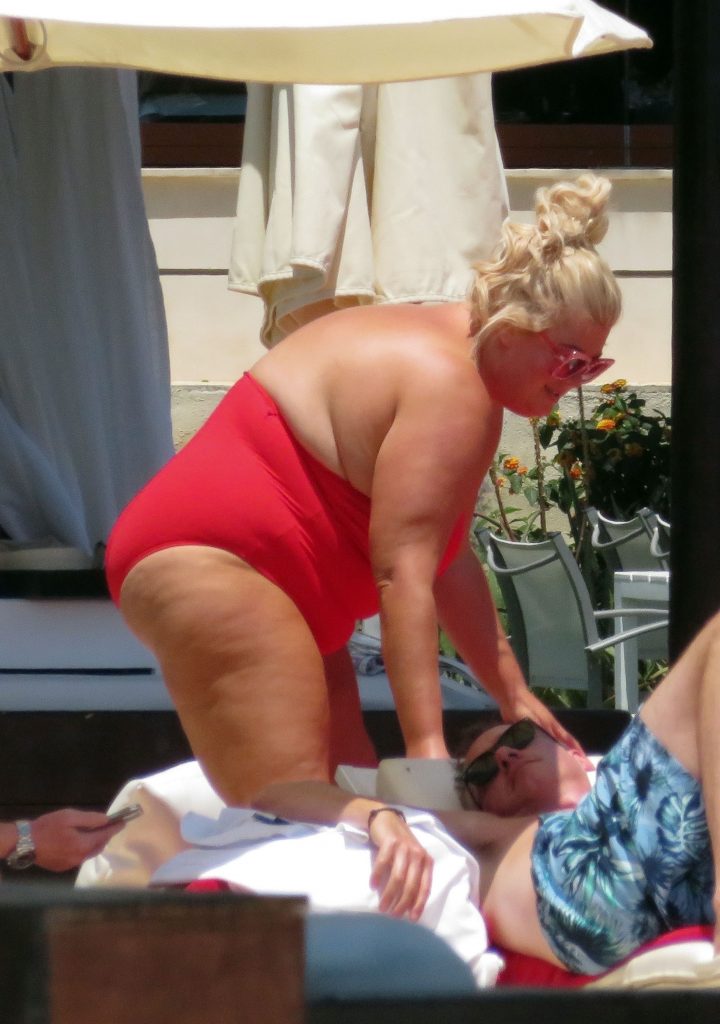 BBW blonde Gemma Collins baring her big fat knockers in Spain gallery, pic 150