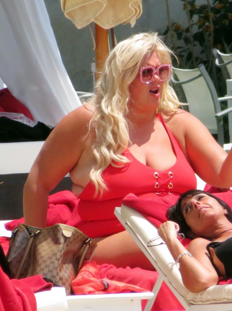 BBW blonde Gemma Collins baring her big fat knockers in Spain gallery, pic 154