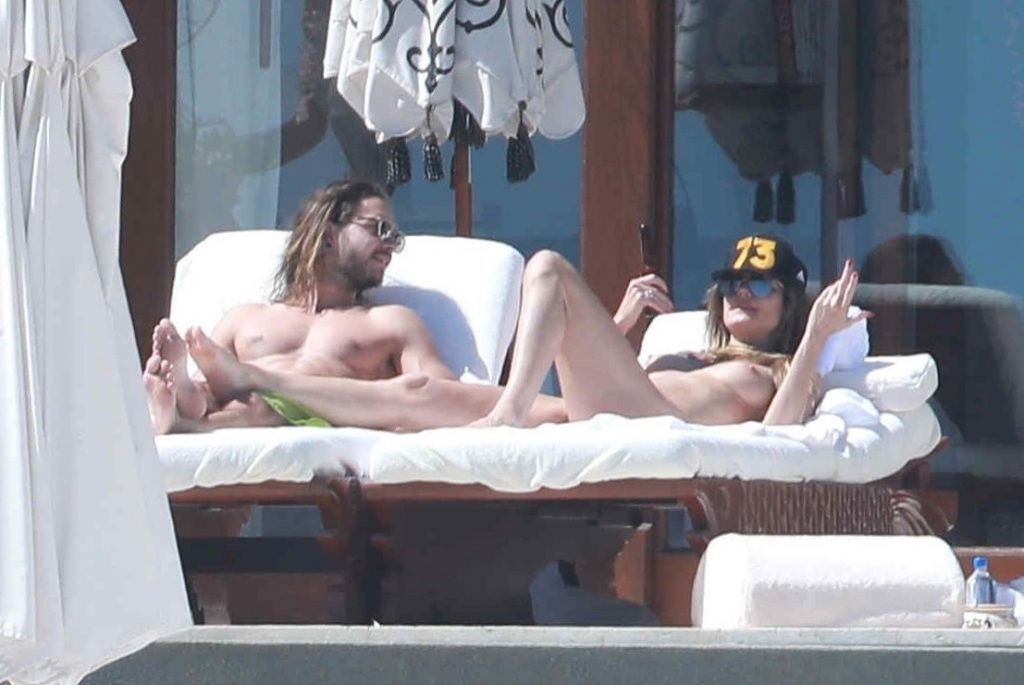 Topless Heidi Klum pictures: making out with her new boy toy  gallery, pic 14