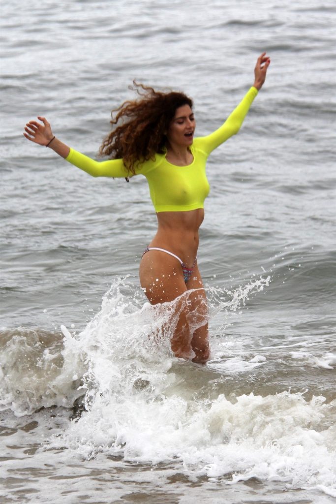 Blanca Blanco showcasing her insane bikini body at the beach in Malibu gallery, pic 56