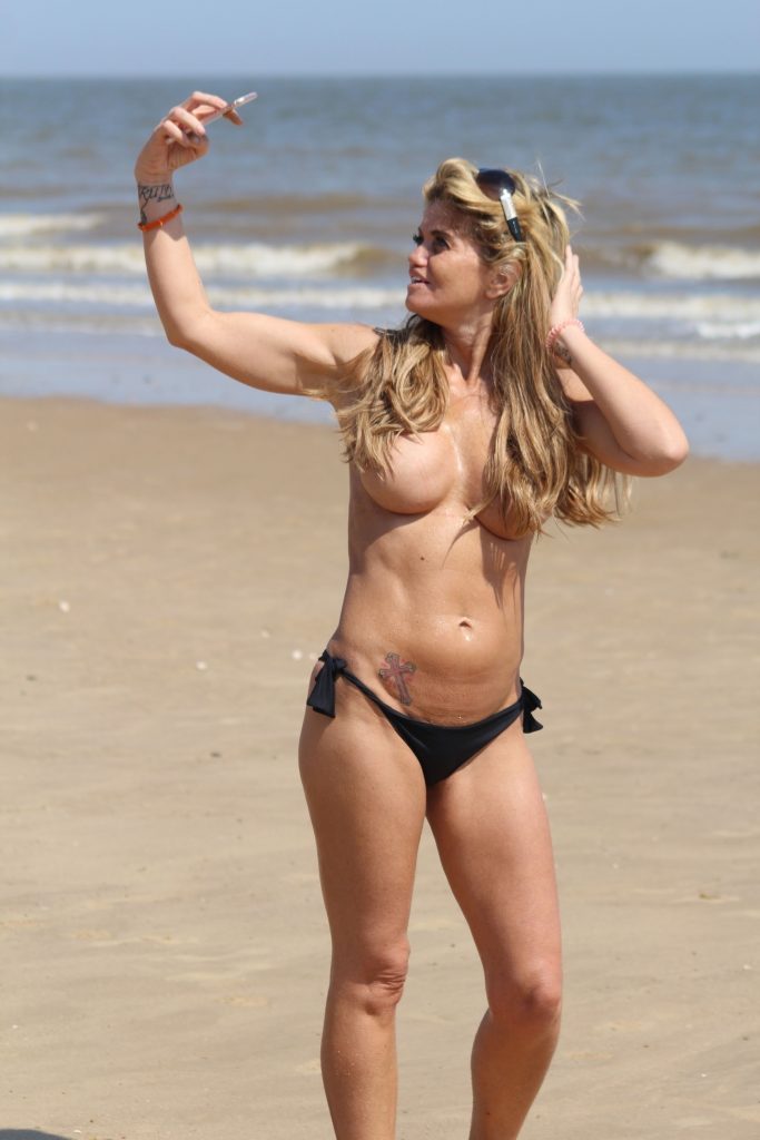 Topless Danniella Westbrook pictures from the beach in Clacton on Sea gallery, pic 12
