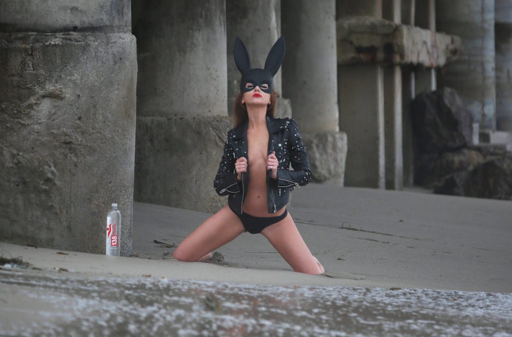 Beautiful bunny Natalia Borowsky posing topless on a private beach in Malibu gallery, pic 44