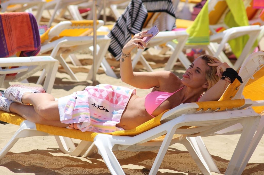Topless Danniella Westbrook pictures from the beach in Spain  gallery, pic 58