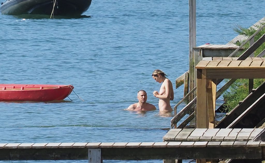 Marion Cotillard skinny dipping in the ocean - Cap-Ferret, France gallery, pic 42