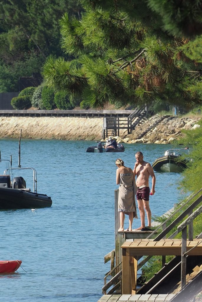 Marion Cotillard skinny dipping in the ocean - Cap-Ferret, France gallery, pic 68