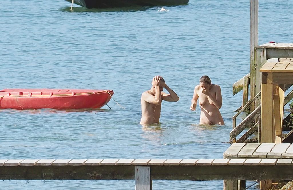 Marion Cotillard skinny dipping in the ocean - Cap-Ferret, France gallery, pic 116