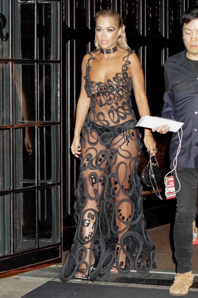 Rita Ora looks incredibly slutty while wearing a see-through dress gallery, pic 4