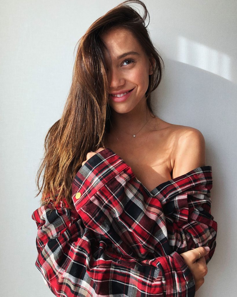 Compilation of sexy Alexis Ren pictures from Instagram  gallery, pic 12