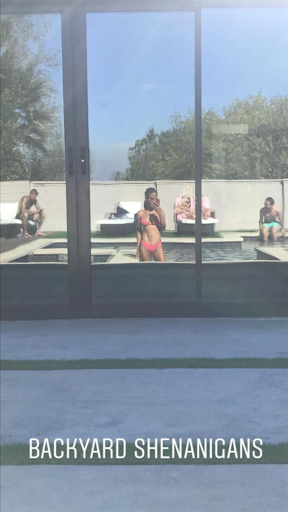 Christina Milian snaps selfies to show off her tanned and toned body in a bikini gallery, pic 6