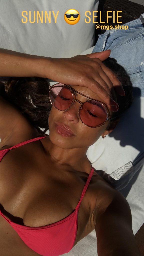 Christina Milian snaps selfies to show off her tanned and toned body in a bikini gallery, pic 14