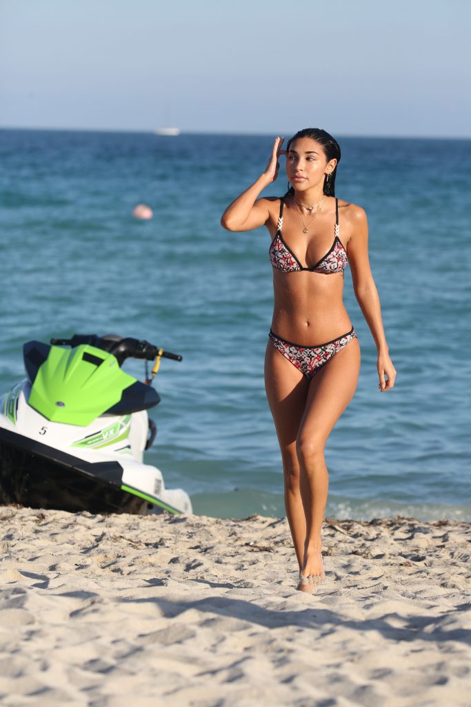 Exotic seductress Chantel Jeffries showing her bikini body gallery, pic 86