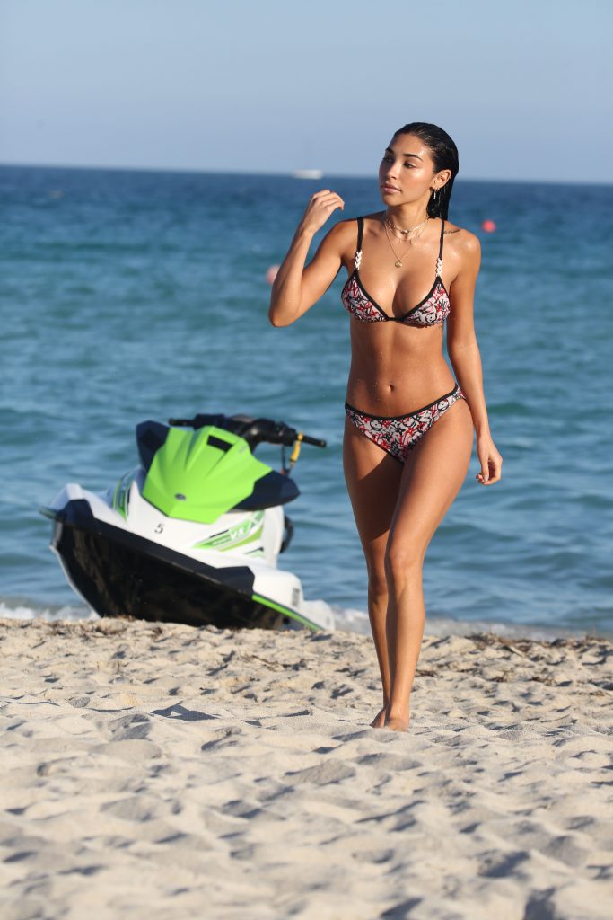 Exotic seductress Chantel Jeffries showing her bikini body gallery, pic 90