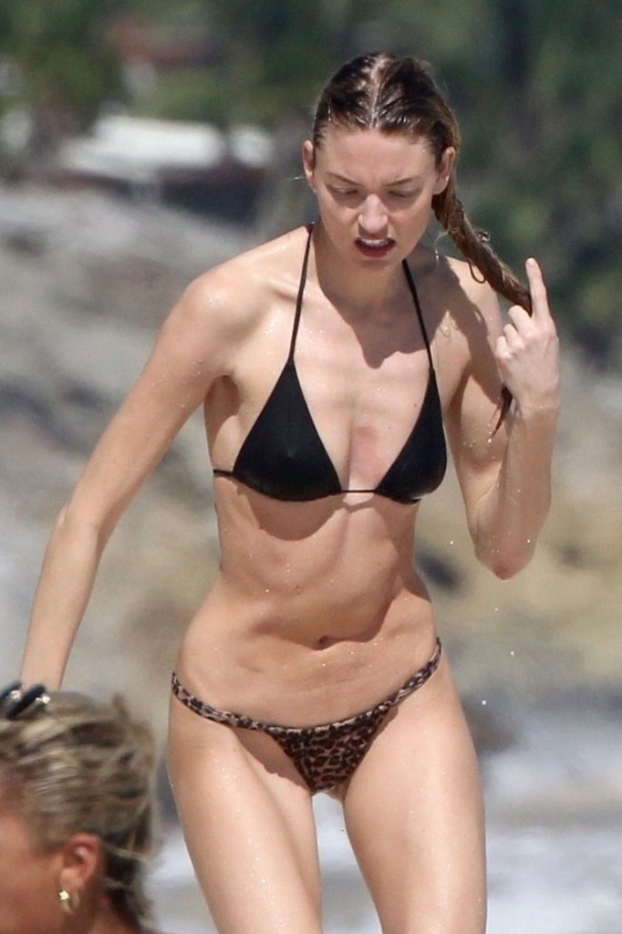 The hottest Elsa Hosk bikini pictures (featuring Martha Hunt) gallery, pic 52
