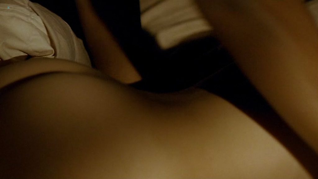 Marion Cotillard shows her naked ass and tits in Mary  gallery, pic 10