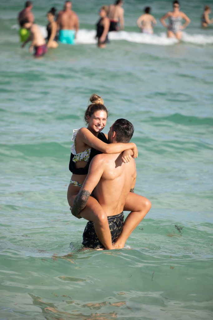 Zara McDermott having fun on a beach in Miami, 08/11/2018 gallery, pic 156