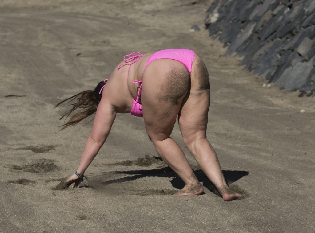 BBW Chanelle Hayes shows her massive gut and fat titties on a beach gallery, pic 62