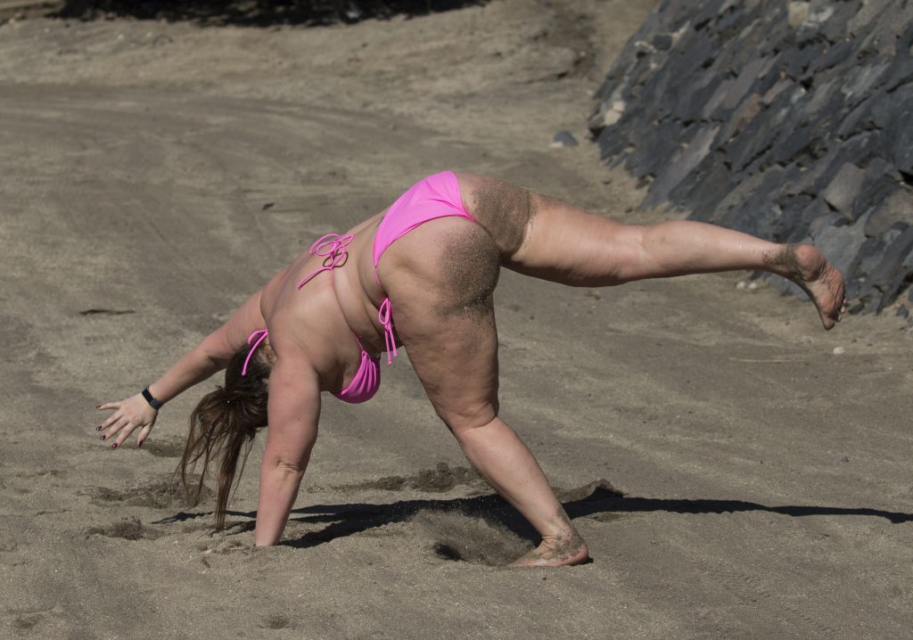 BBW Chanelle Hayes shows her massive gut and fat titties on a beach gallery, pic 64
