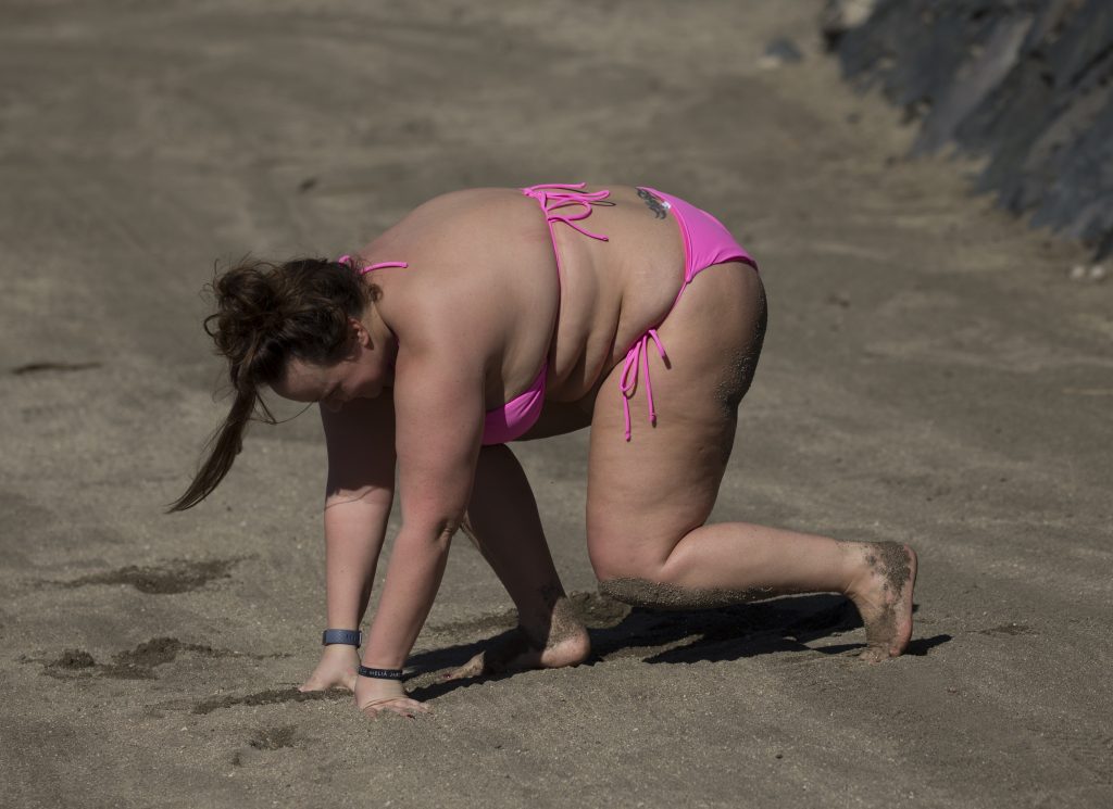 BBW Chanelle Hayes shows her massive gut and fat titties on a beach gallery, pic 74