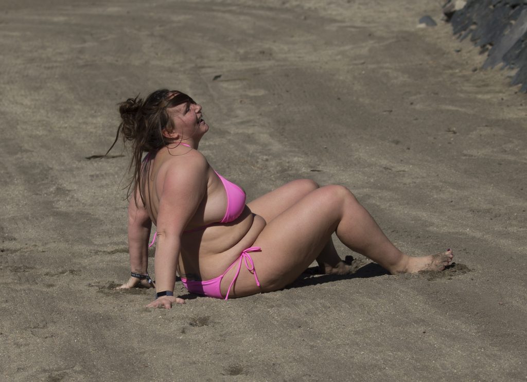 BBW Chanelle Hayes shows her massive gut and fat titties on a beach gallery, pic 84