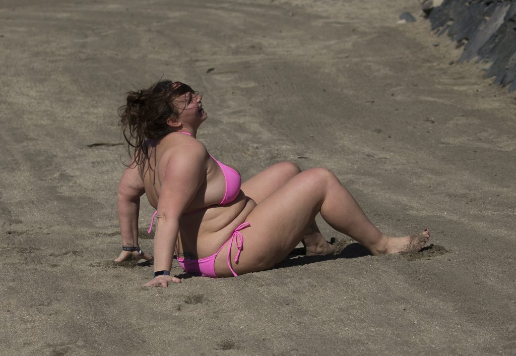 BBW Chanelle Hayes shows her massive gut and fat titties on a beach gallery, pic 86