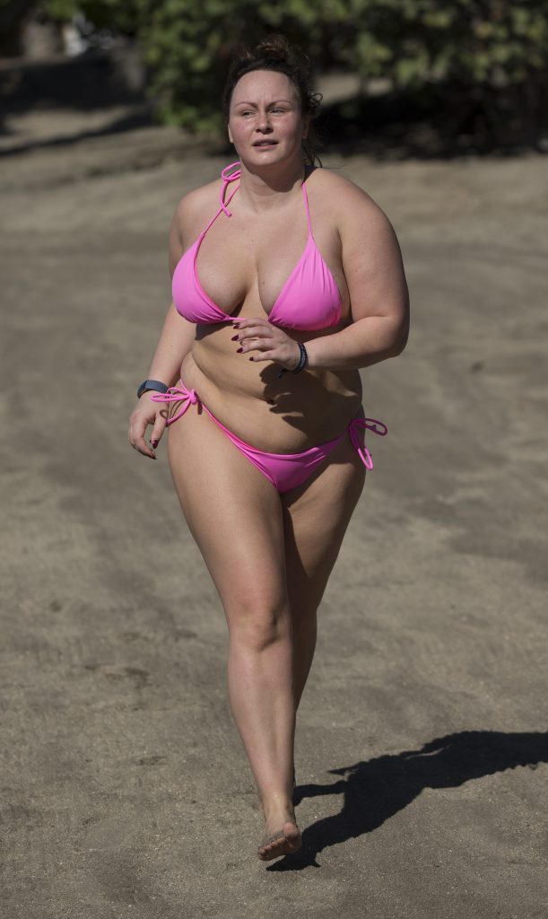 BBW Chanelle Hayes shows her massive gut and fat titties on a beach gallery, pic 96