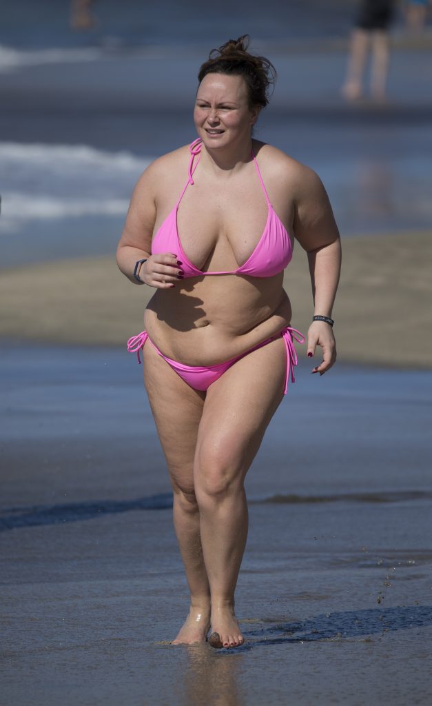 BBW Chanelle Hayes shows her massive gut and fat titties on a beach gallery, pic 120