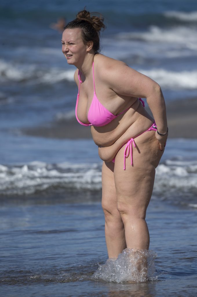 BBW Chanelle Hayes shows her massive gut and fat titties on a beach gallery, pic 188