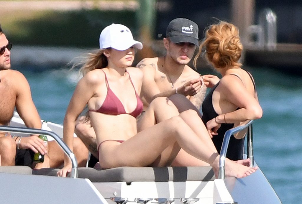 Gigi Hadid shows her bikini body while hanging out on a luxurious yacht gallery, pic 64