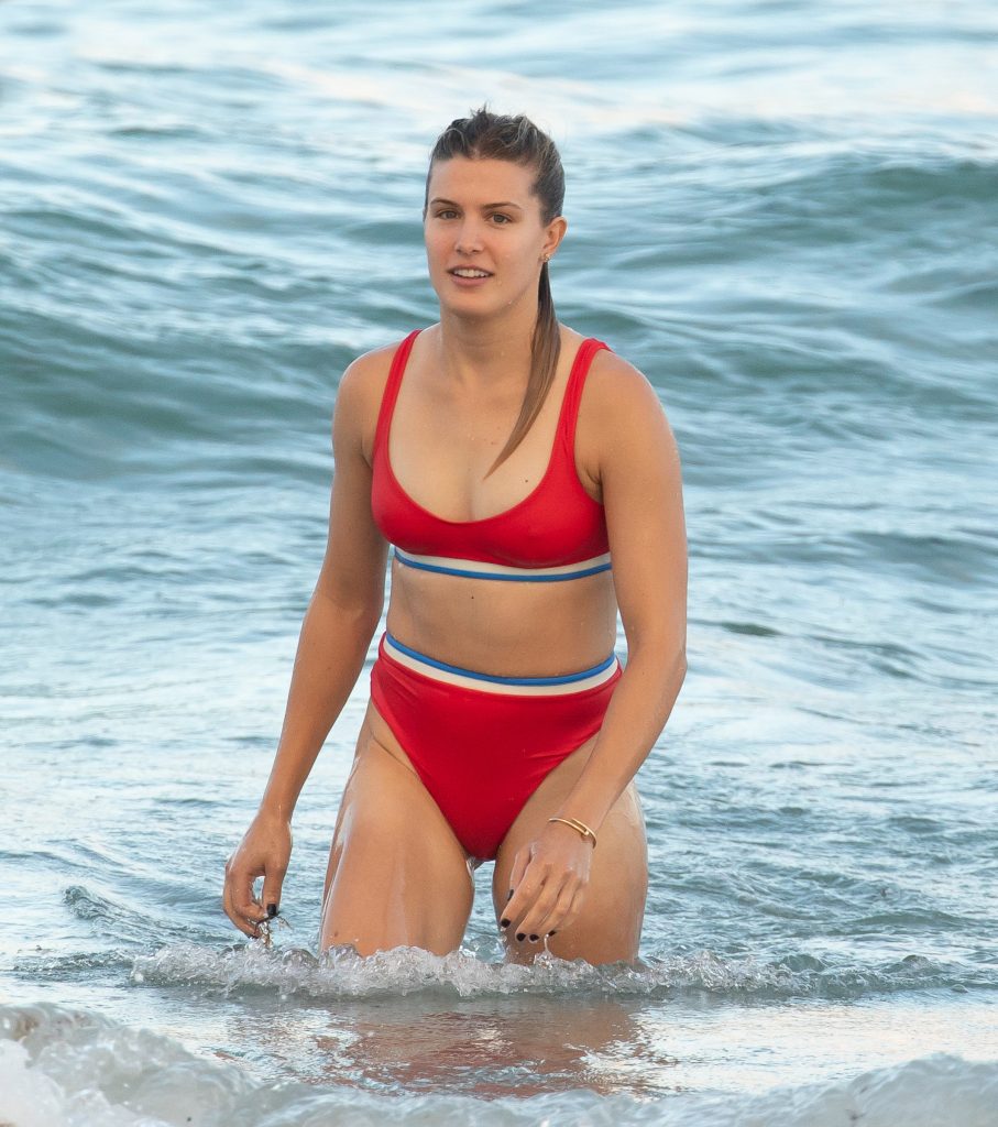 Blonde stunner Eugenie Bouchard shows her admirable body in a red bikini gallery, pic 136