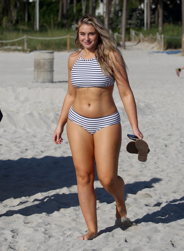 BBW blonde Iskra Lawrence lights up a swimsuit photoshoot gallery, pic 234