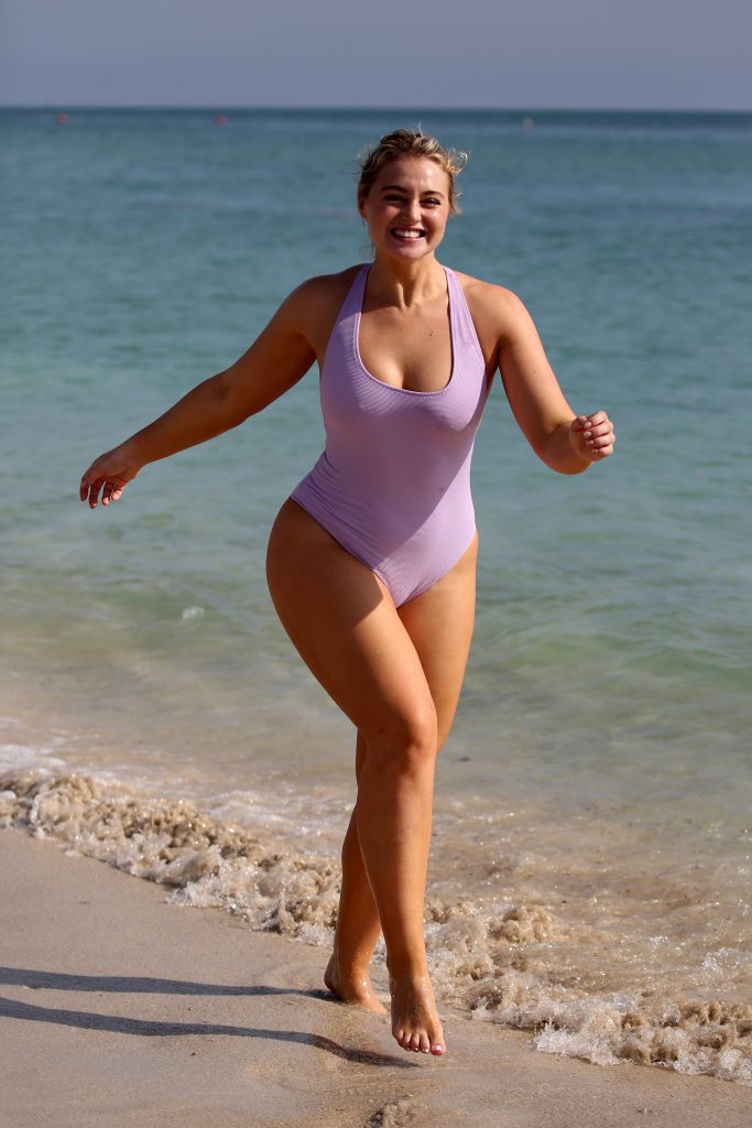 BBW blonde Iskra Lawrence lights up a swimsuit photoshoot gallery, pic 354