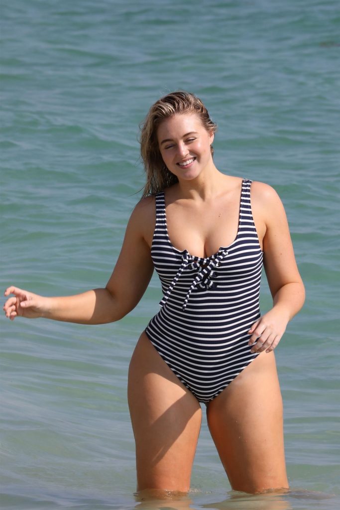 BBW blonde Iskra Lawrence lights up a swimsuit photoshoot gallery, pic 556