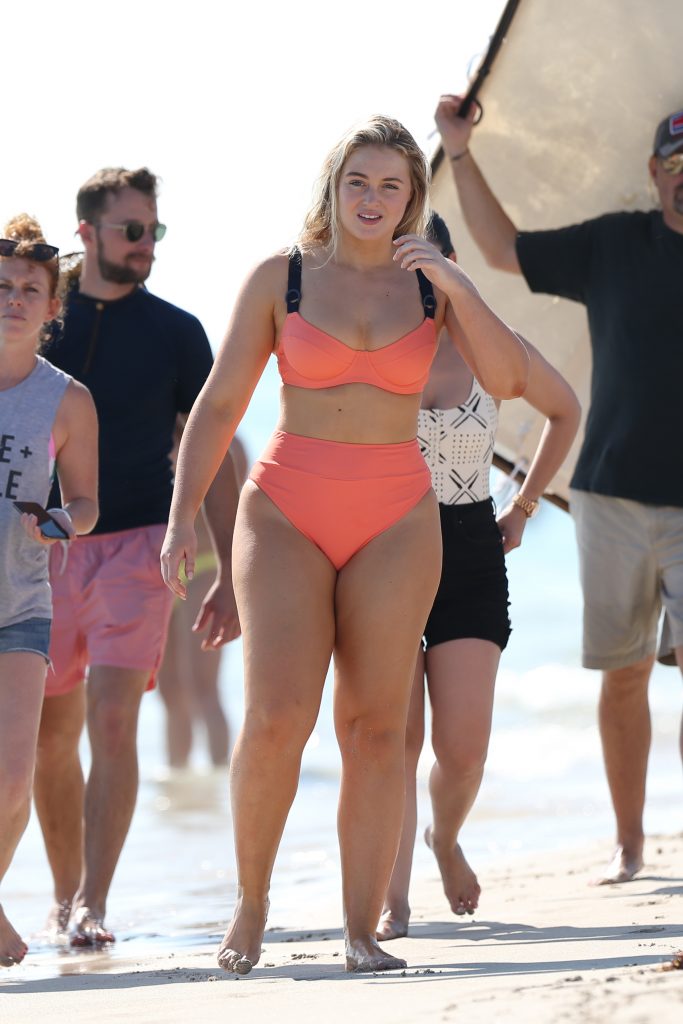 BBW blonde Iskra Lawrence lights up a swimsuit photoshoot gallery, pic 620