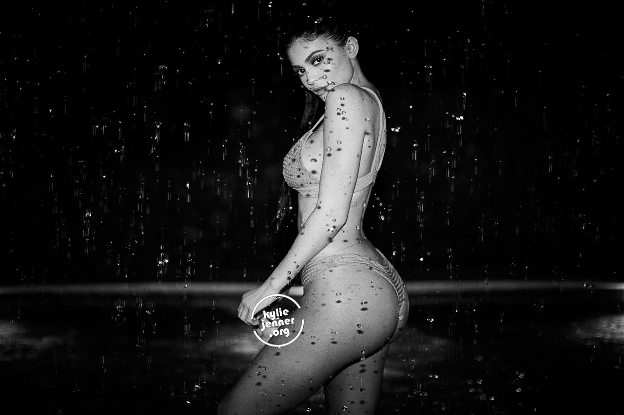 Kylie Jenner Nude Uncensored.