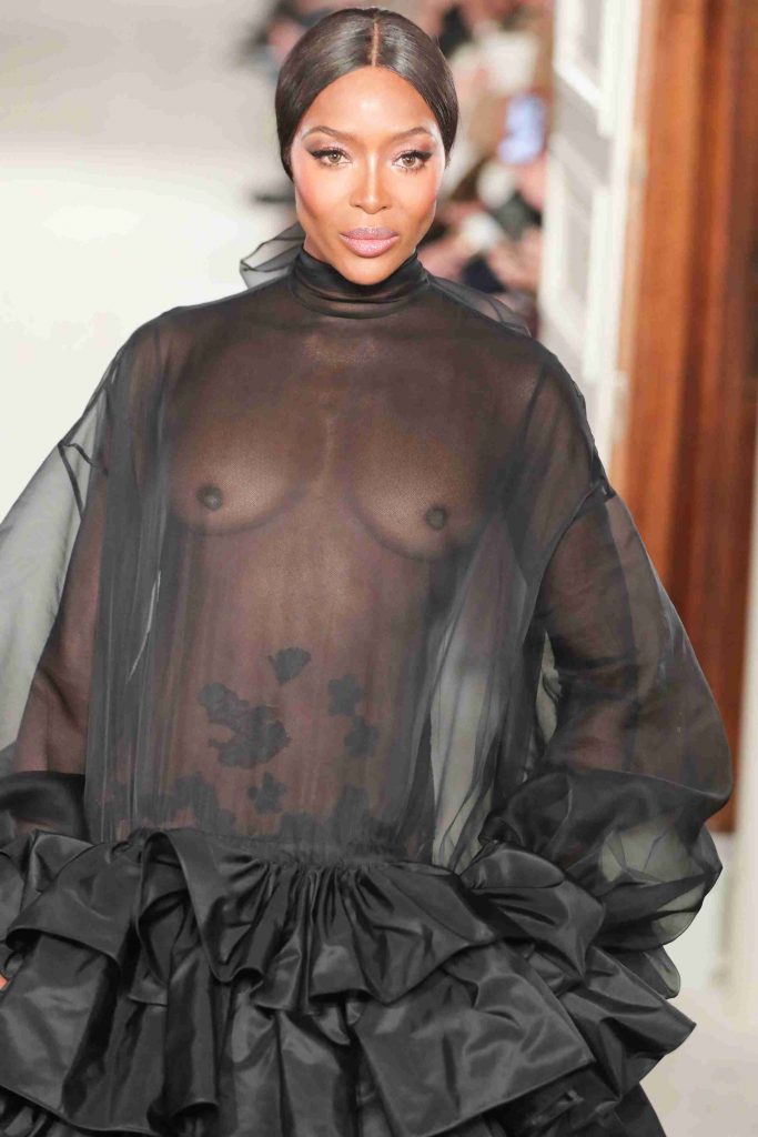 Naomi Campbell Showing Her Nude Breasts in a Sheer Black Gown gallery, pic 2