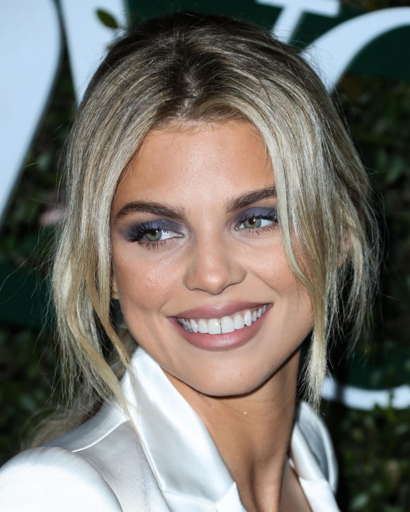 AnnaLynne McCord Nip Slip High-Res Picture Collection  gallery, pic 78