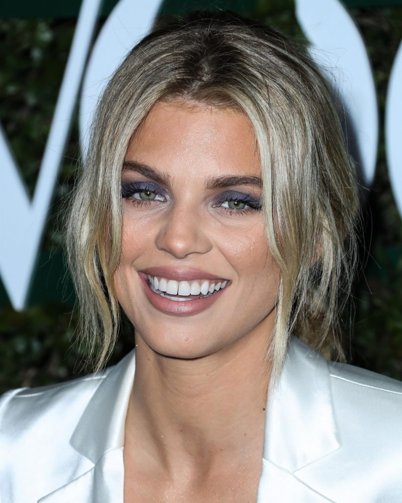 AnnaLynne McCord Nip Slip High-Res Picture Collection  gallery, pic 18