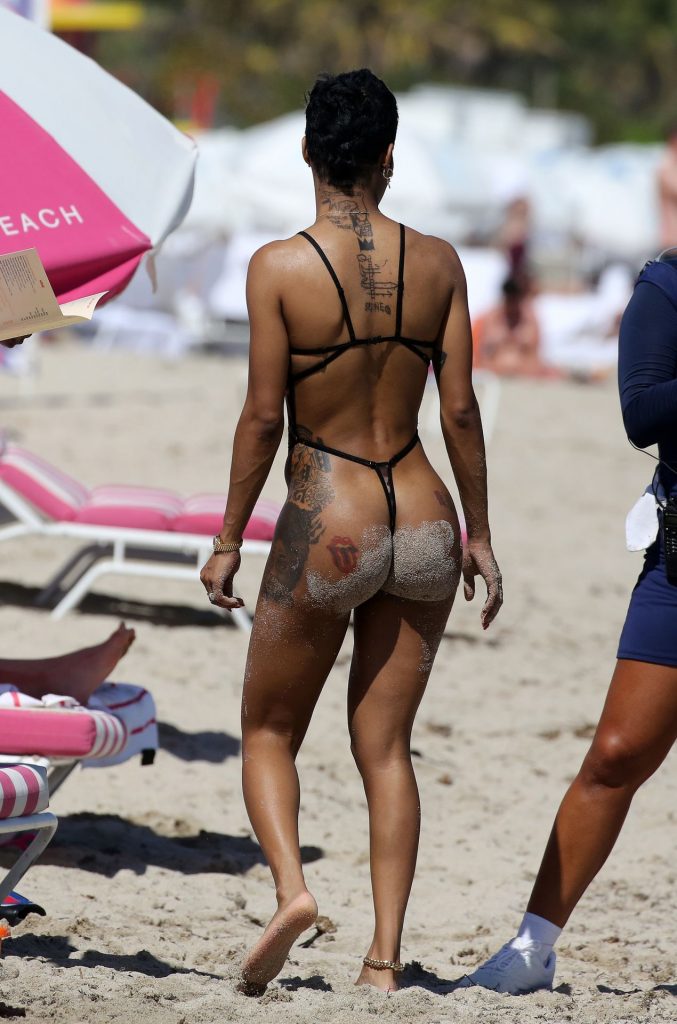 Teyana Taylor Looks Amazing in a See-Through Swimsuit  gallery, pic 142