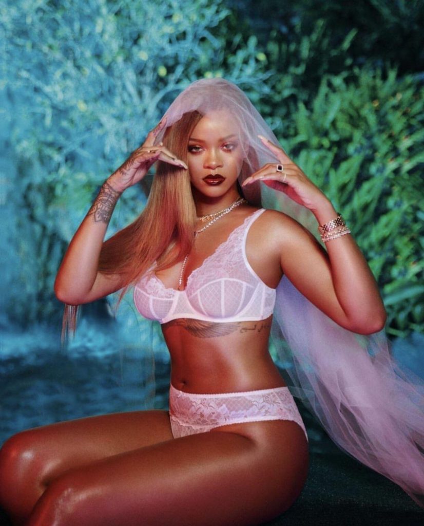 Sexy Singer Rihanna Looks Incredible as She Promotes Savage x Fenty gallery, pic 18