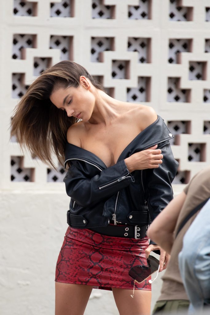 Alessandra Ambrosio Accidentally Flashes Her Beautiful Nipple gallery, pic 172