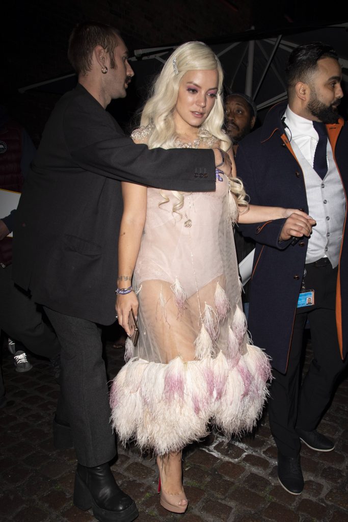 Sexy Singer Lily Allen Shows Her Body in a See-Through Outfit gallery, pic 56