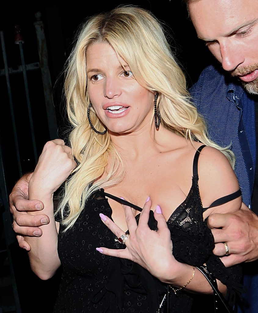 Busty Blonde Jessica Simpson Grabbing Her Own Gorgeous Rack gallery, pic 2