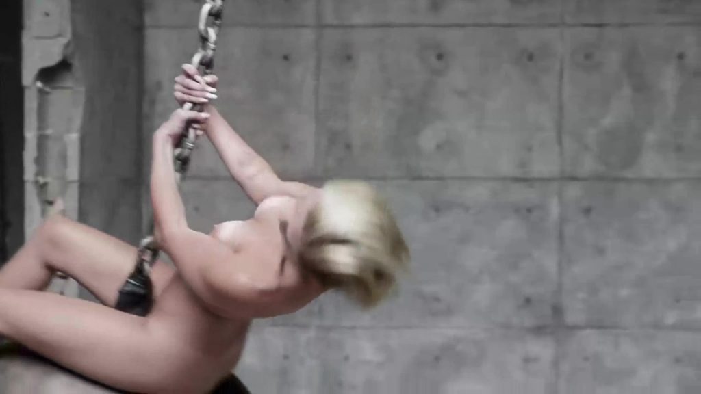 Collection of Sexy Screencaps from Miley Cyrus' Wrecking Ball gallery, pic 38