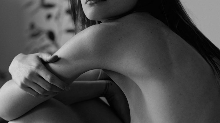 Naked and Naughty Nikola Romanova Shows Her Body on Camera